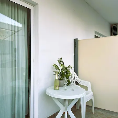 Apartments Valjan Trogir Exterior foto