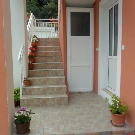 Apartments Valjan Trogir Exterior foto